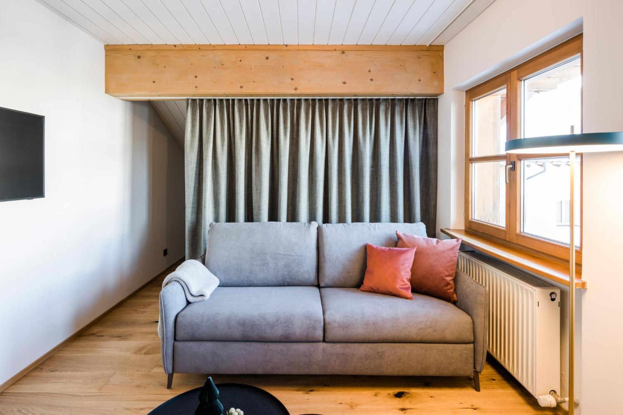 Margarethe Apartments Lech Rum bild